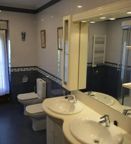 Cómoda Casa En Cabárceno