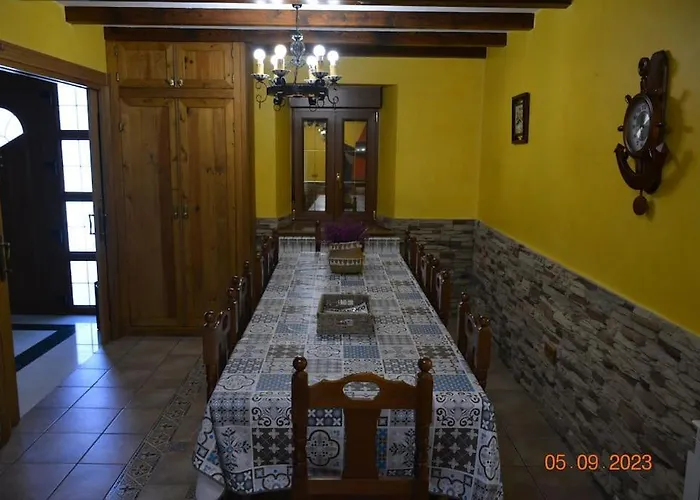 Cómoda Casa En Cabárceno