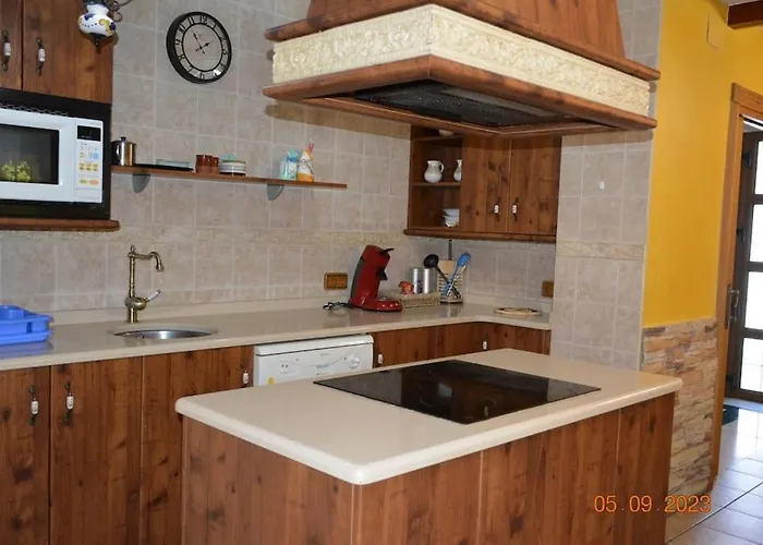 Comoda Casa En Cabarceno * Villanueva (Cantabria)