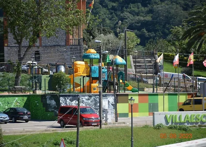 Cómoda Casa En Cabárceno *