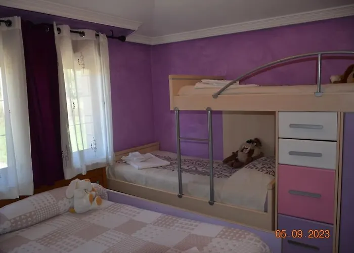 Comoda Casa En Cabarceno Апартаменты *