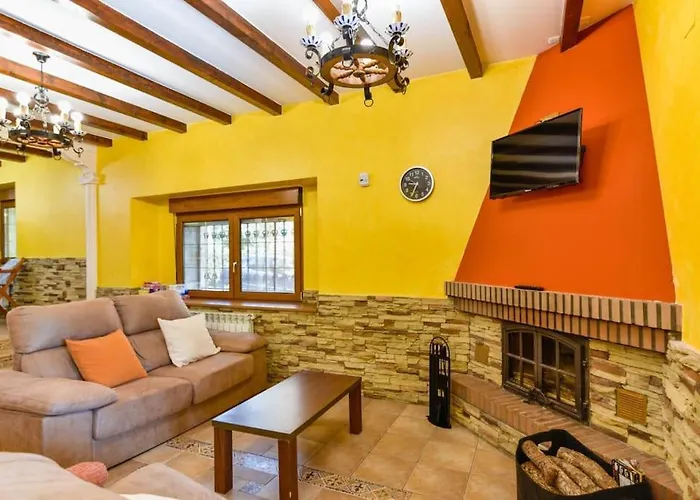 Comoda Casa En Cabarceno *